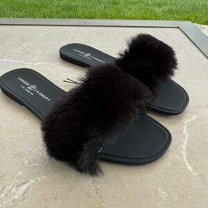 Chinese Laundry Black Fur Slide Sandals